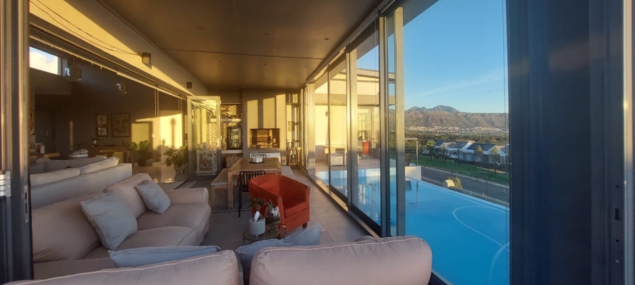 To Let 2 Bedroom Property for Rent in Fairhaven Country Estate Western Cape